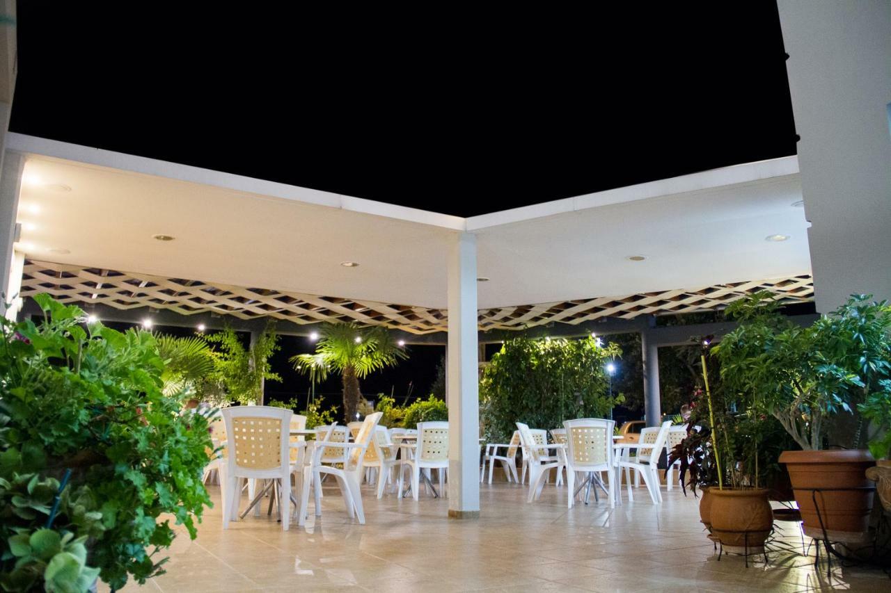 Hotel Rodon Paralia Katerinis Bagian luar foto