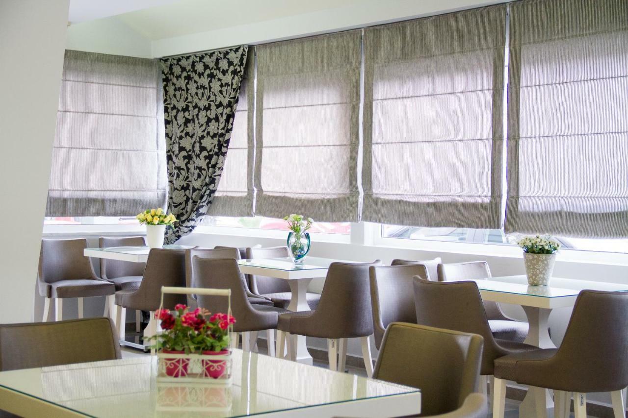 Hotel Rodon Paralia Katerinis Bagian luar foto